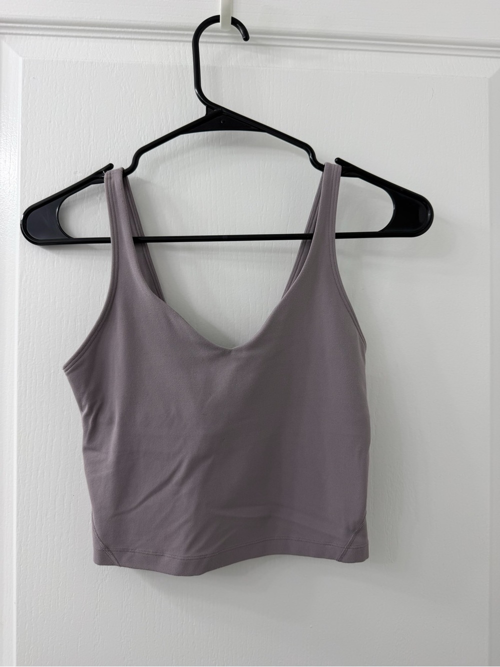 lululemon athletica Mauve V-Neck Cropped Tank